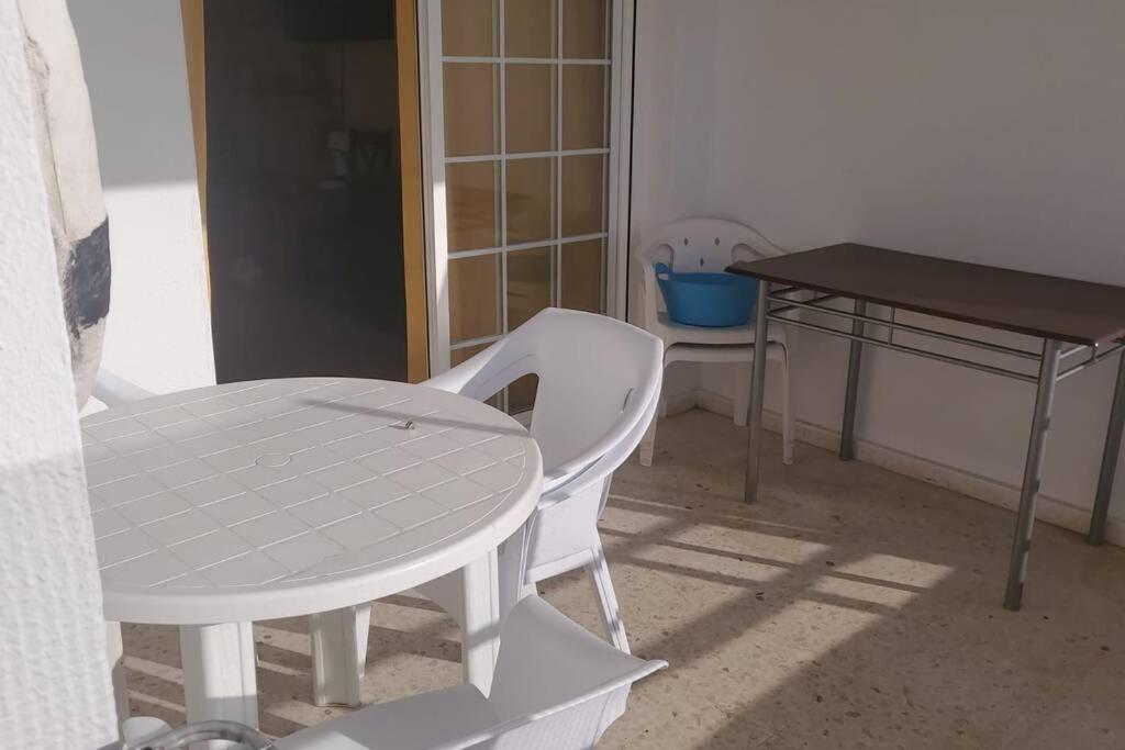 Espacioso Piso En Residencial Con Gran Piscina El Puerto de Santa Maria Exterior photo